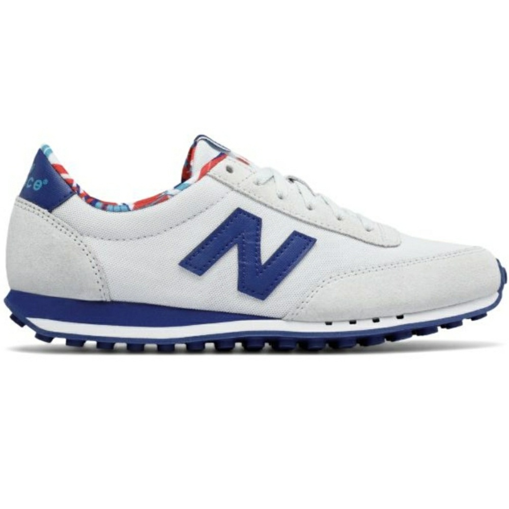 410 New Balance

WOMEN'S LIFESTYLE SHOES